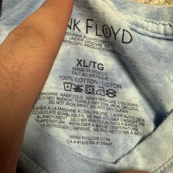 Pink Floyd   Tie-Dye T-Shirt - Blue and Pink - Picture 2 of 5